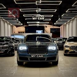 ڕۆڵس ڕۆیس گۆست